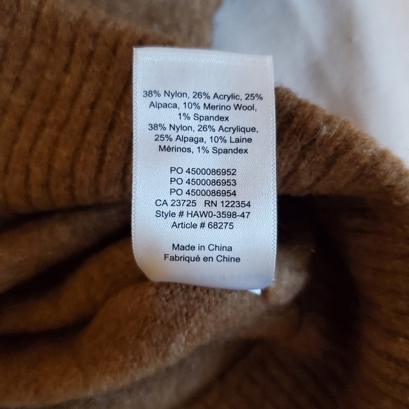 Aritzia The Group By Babaton Adichie Sweater - Picture 4 of 4